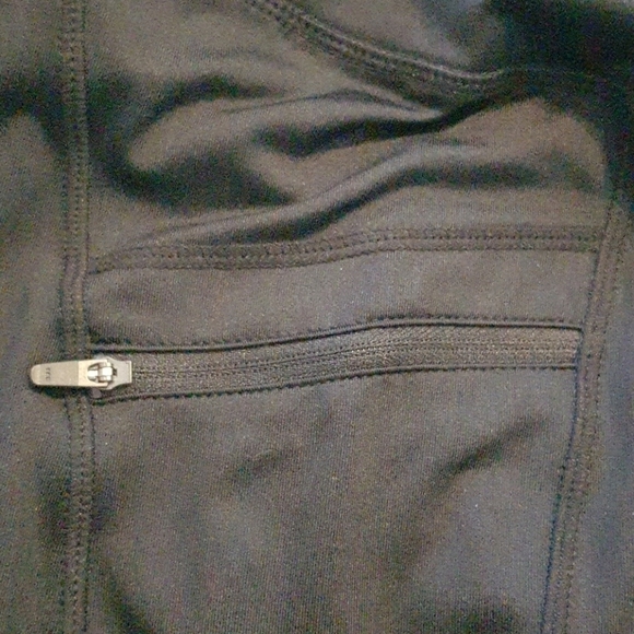 Zella women's black & orange cropped pants size 2X - Picture 2 of 5